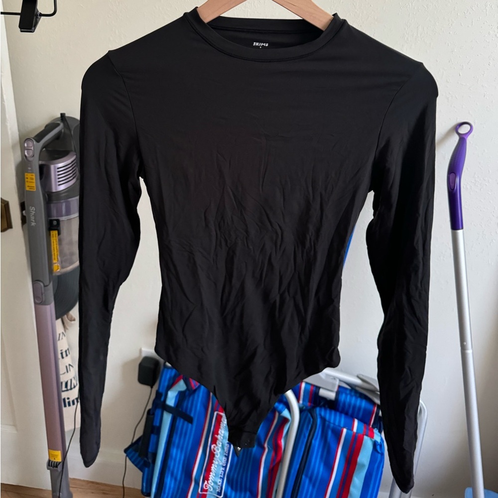 Skims like new fits everybody body suit